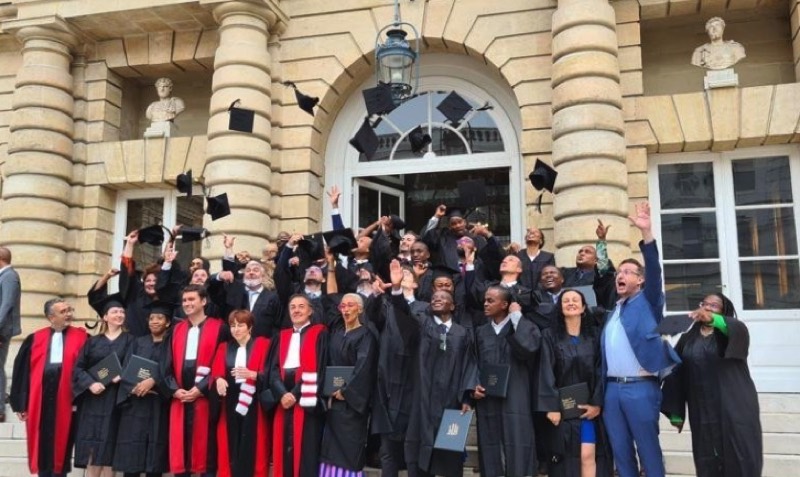 Étudiants et intervenants de l’École nationale des Directeurs de cabinet, photo 4